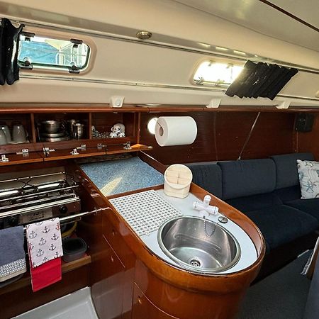 Hotel Barco A Vela Em Peniche - West Sailing Extérieur photo